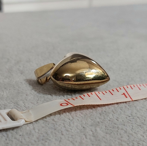 Vintage gold puffy heart pendant - Picture 4 of 4